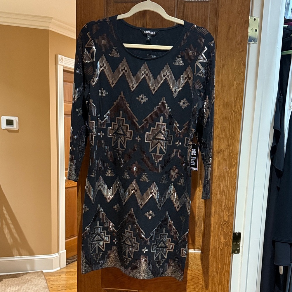 Express Black and Brown Geometric Long Sleeve Dress